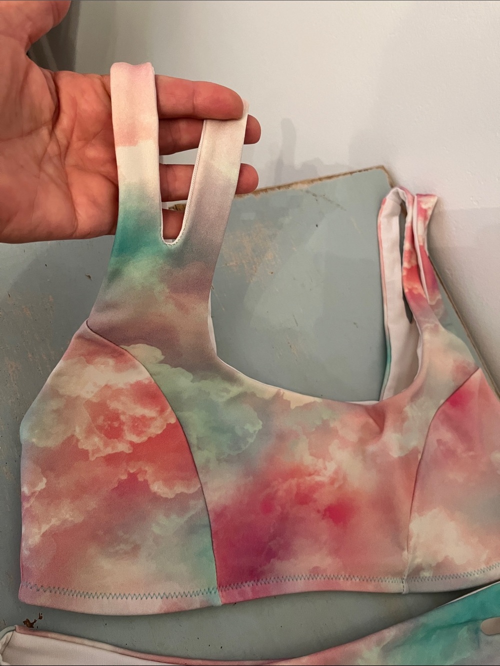 Hurley Medium Watercolour Cloud Wash Pastel Bikini Set - Picture 3 of 15